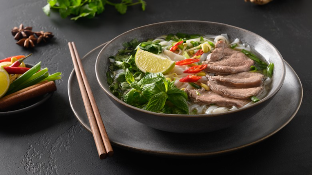 Menjelajahi Kekayaan Rasa Kuliner Vietnam